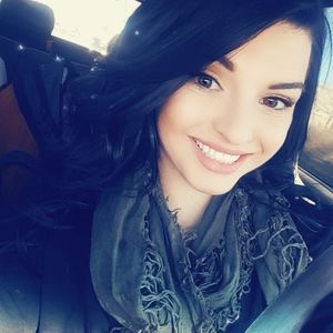 Meet your Posher, Ashlie